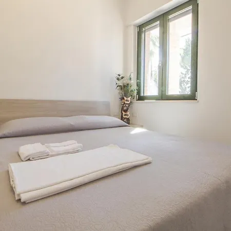 Gentile Apartamento Foce Varano